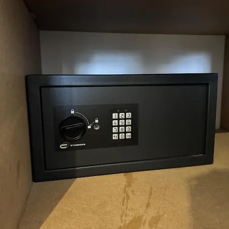 Charming 2-room In Lavandou, Terrace, Parking, Air Conditioning アパート *