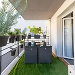 Charming 2-room In Lavandou, Terrace, Parking, Air Conditioning
