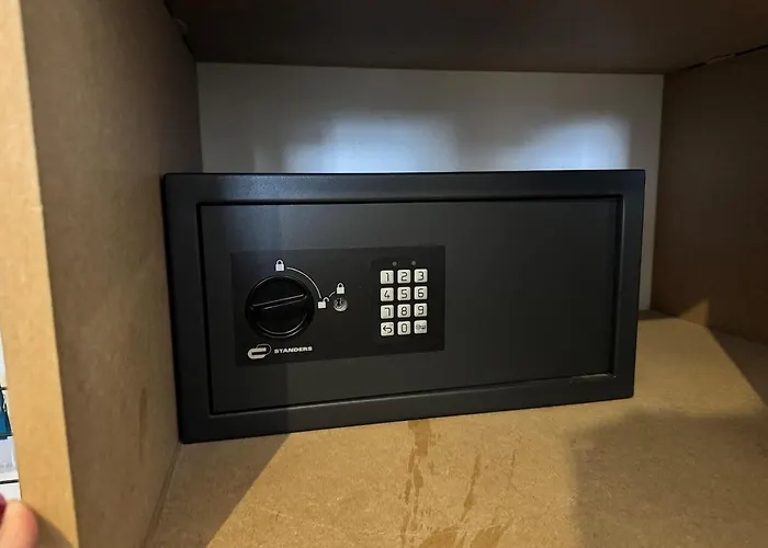 Charming 2-room In Lavandou, Terrace, Parking, Air Conditioning Apartmán *