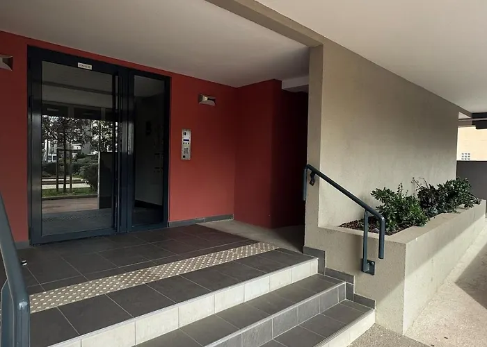 Lägenhet Charming 2-room In Lavandou, Terrace, Parking, Air Conditioning Le Lavandou